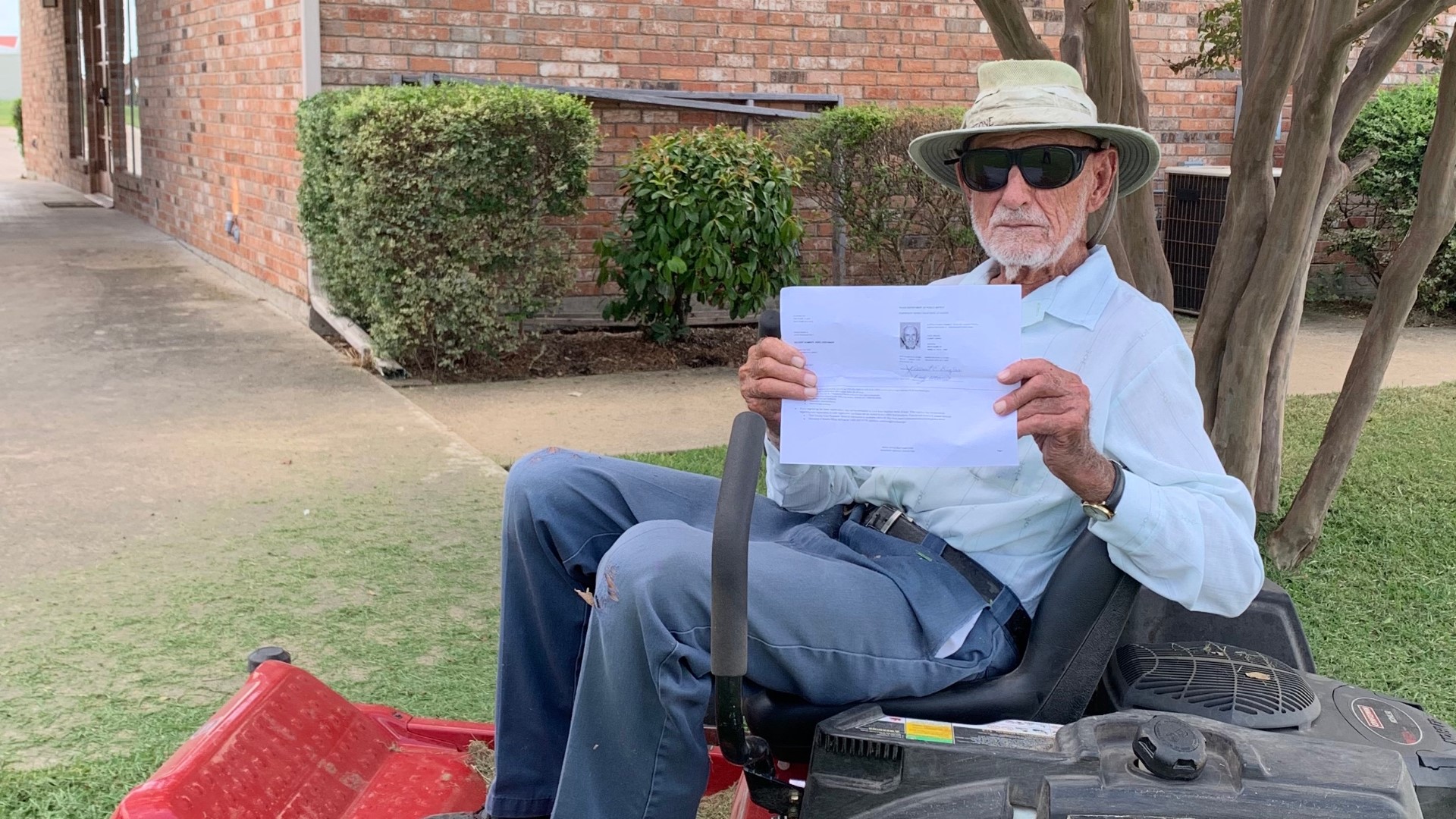 Two days after 95-year-old Albert Bigler asked for help getting his driver's license renewed, he has his new temporary license in hand thanks to the work of friends, advice from WFAA viewers, and the assistance of the Texas Department of Public Safety.