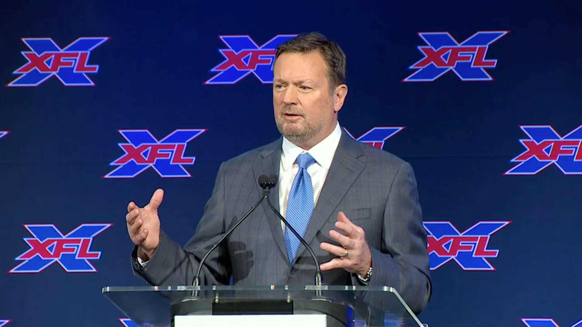 Oklahoma coaching legend Bob Stoops was formally introduced as the new head coach of the Dallas-based XFL team Thursday.