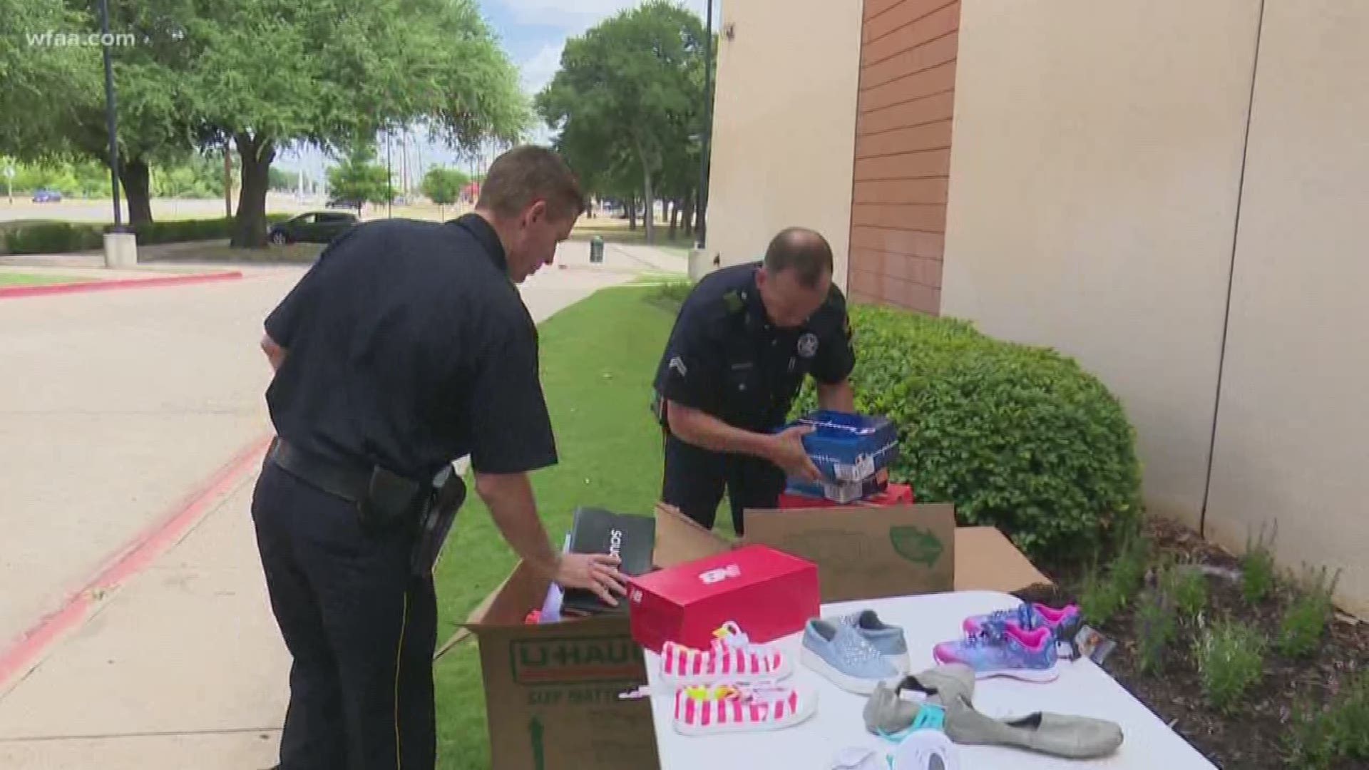 Officer donates hundreds of shoes to kids