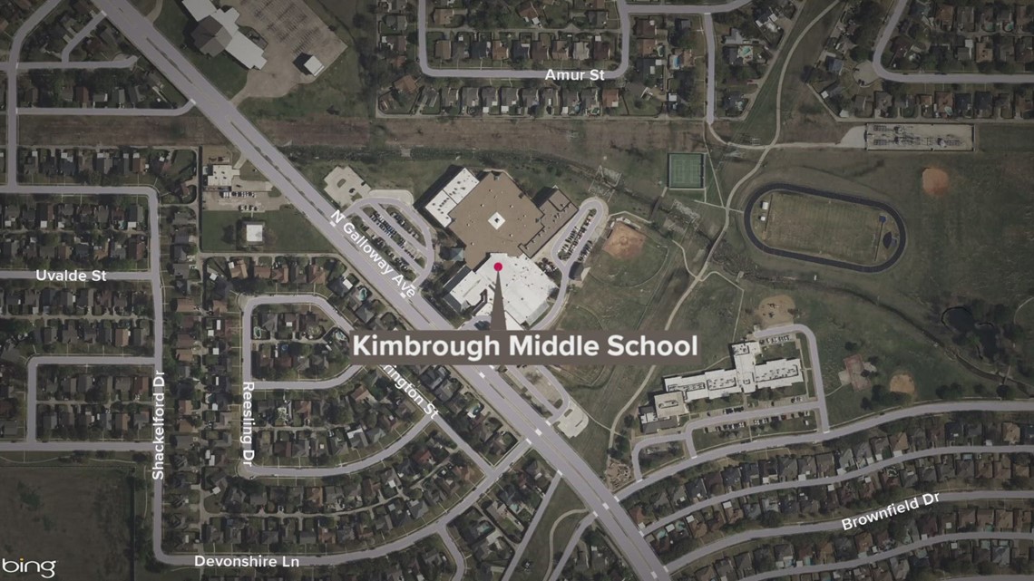 Texas substitute teacher fired after allegedly encouraging students to ...