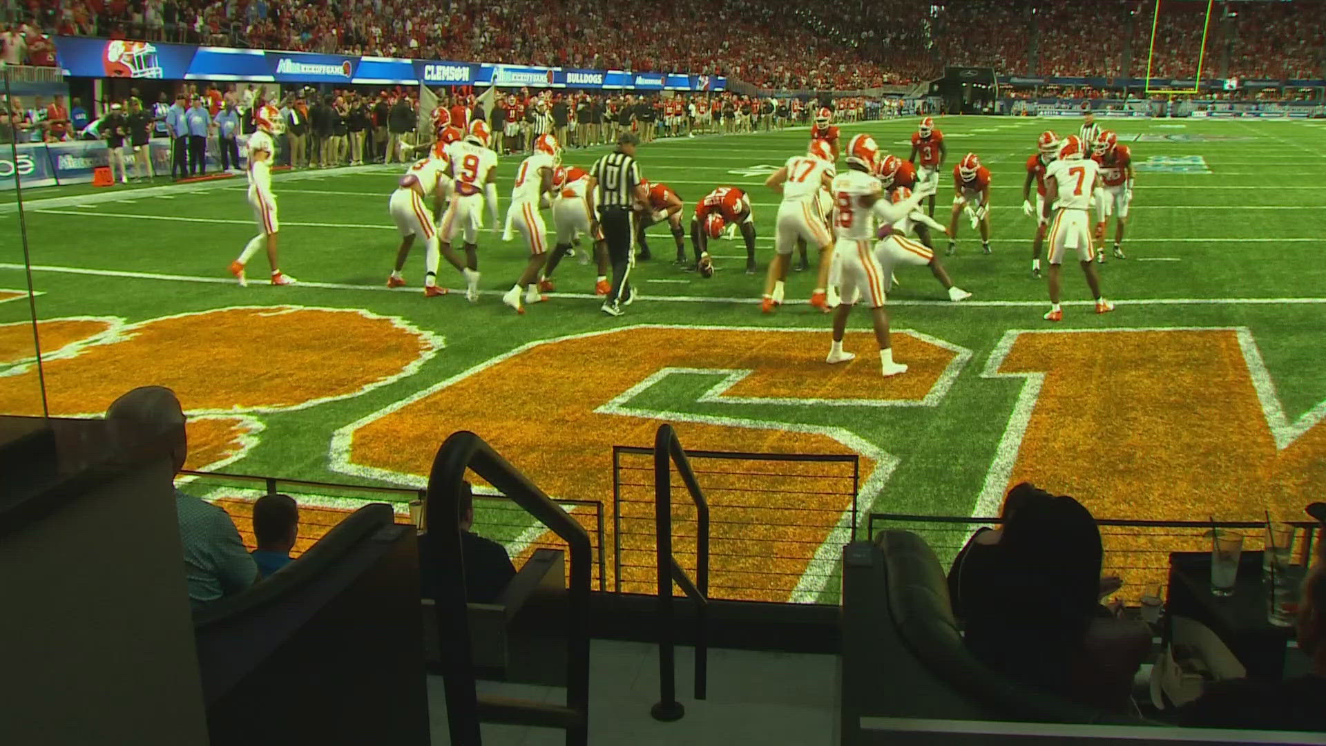 North Texas football fans grabbed tickets to watch Georgia play Clemson up close, but they didn't have to drive all the way to Atlanta to do it.