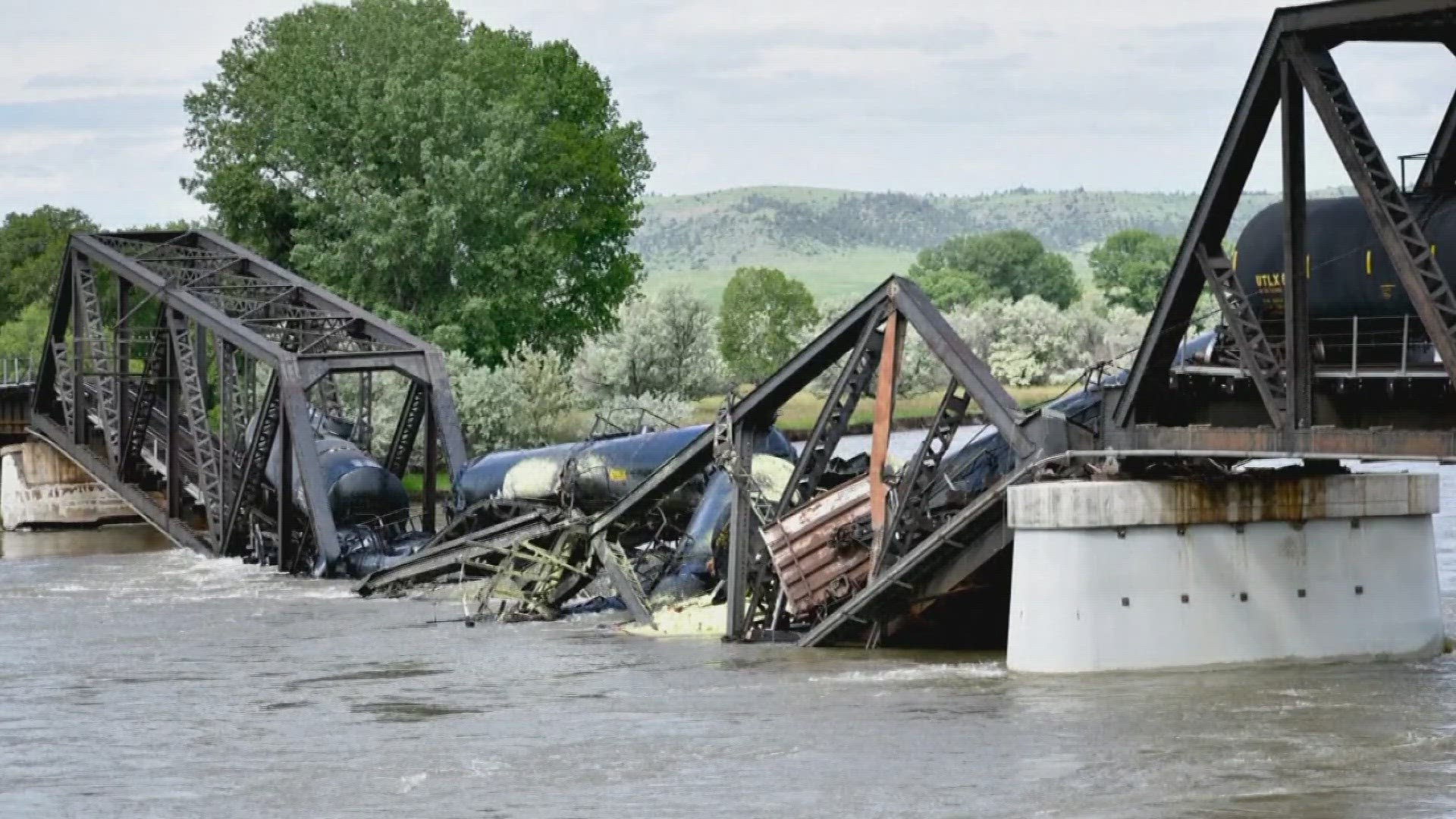 Officials shut down drinking water intakes downstream to evaluate the danger.