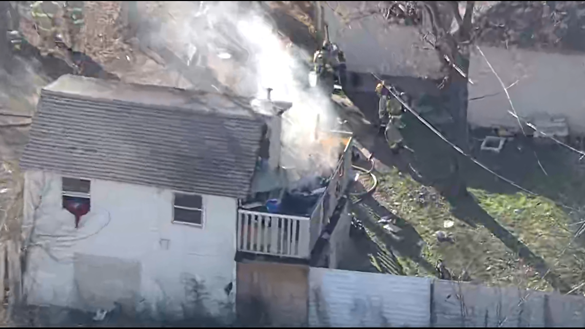 2 children remain in critical condition after house fire in Fort Worth