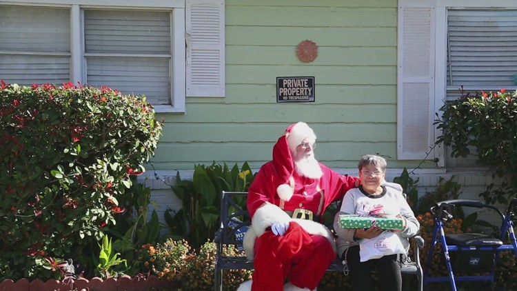Santa and Meals on Wheels surprise Fort Worth seniors with gifts