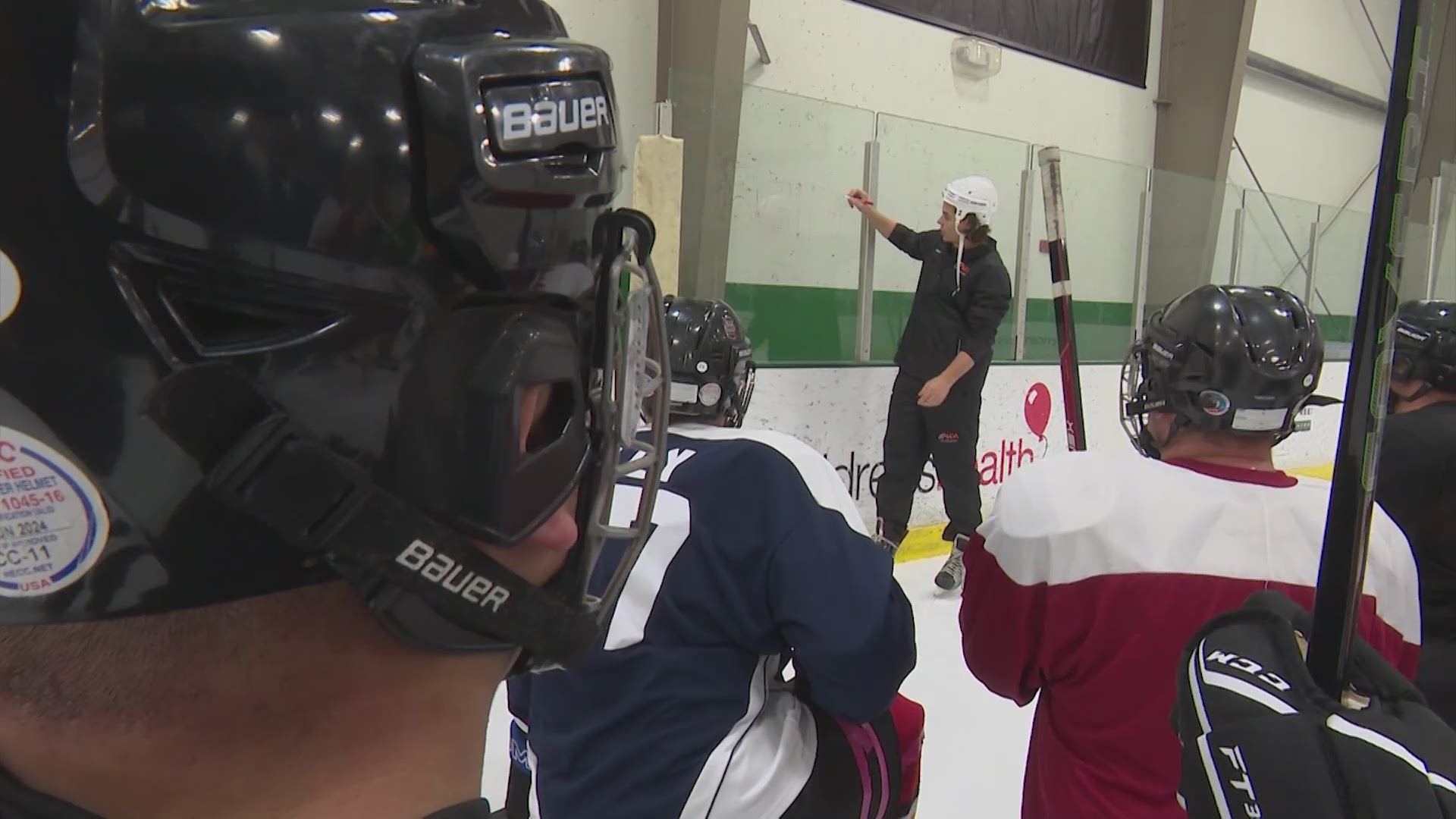 Getting reacclimated to society can be difficult for anyone who's served in the military. A group of Texans are finding that source of purpose -- through hockey.