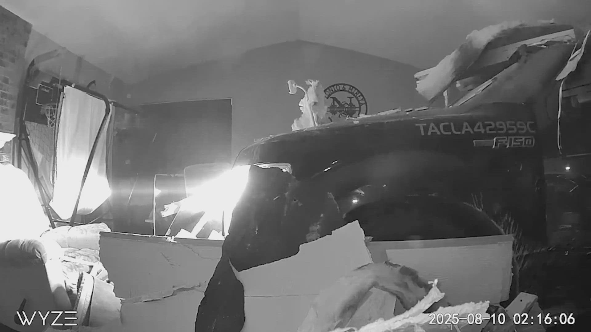North Texas family survives crash into home by alleged drunk driver ...