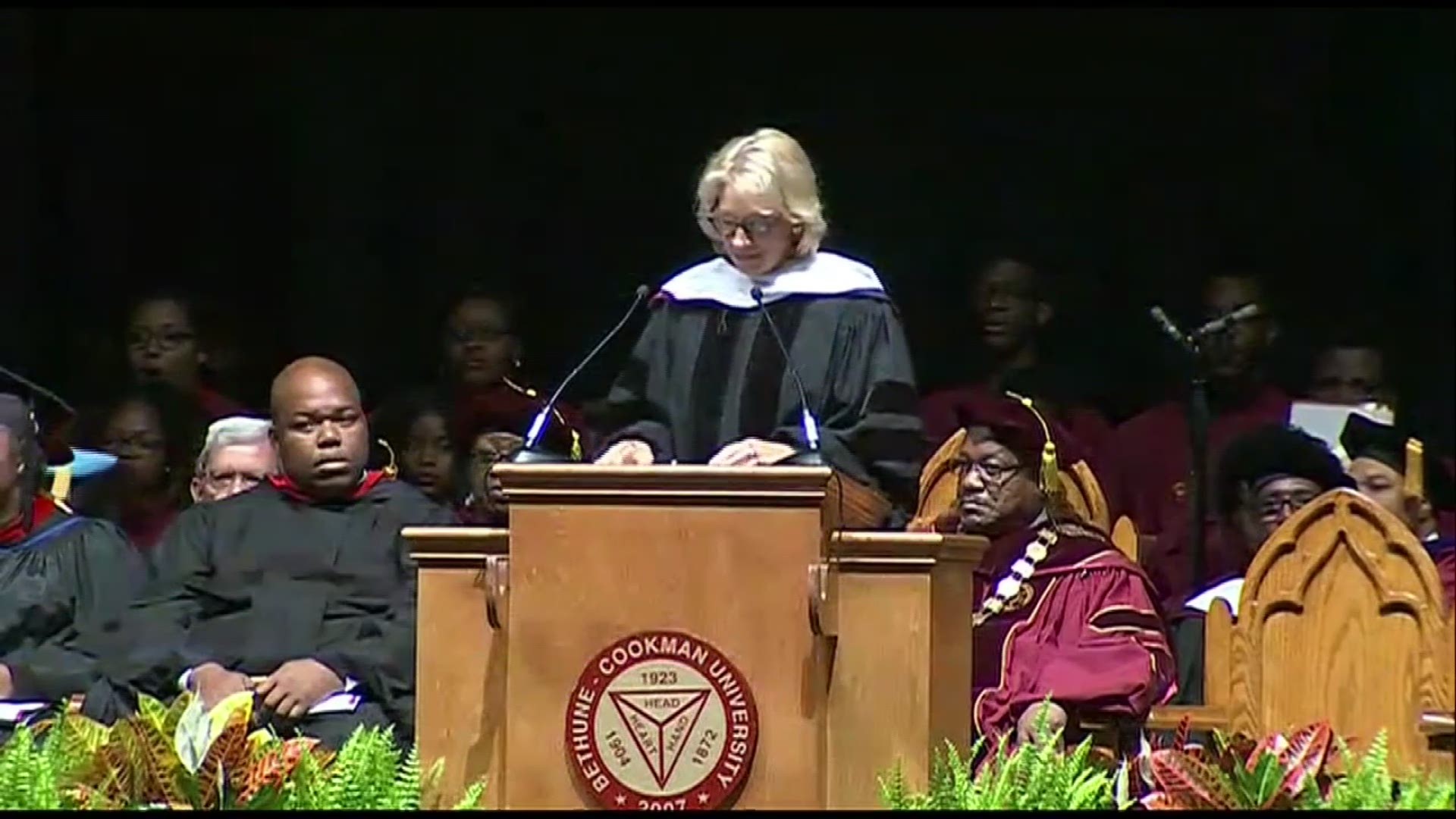 Betsy DeVos Booed During Commencement Speech At Fla. College | Wfaa.com