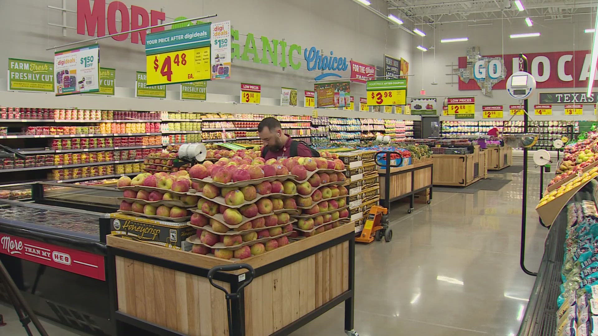 The H-E-B will officially open in Melissa today.  