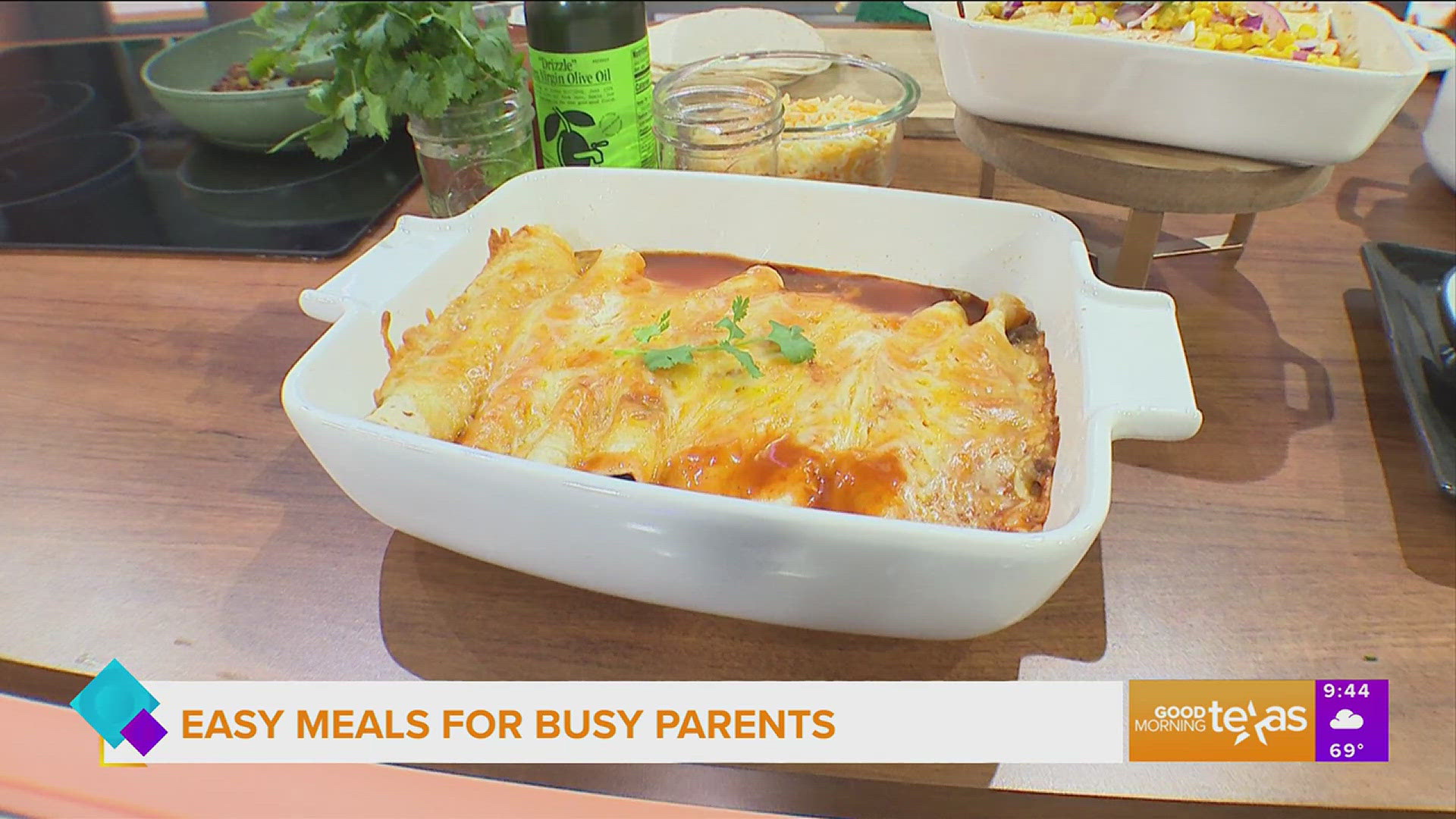 Allie Griffin with Allie's Kitchen Table shows us easy homemade meals for busy parents and shares her mission to help families reconnect at the dinner table.