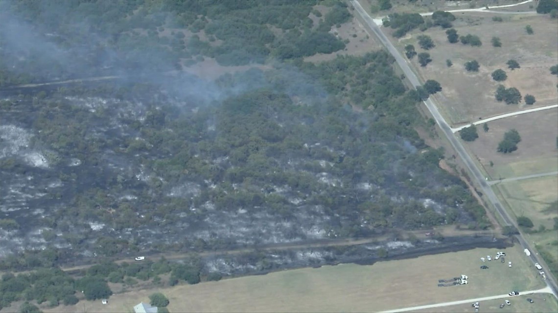 Crews battle brush fires in Hood County | wfaa.com