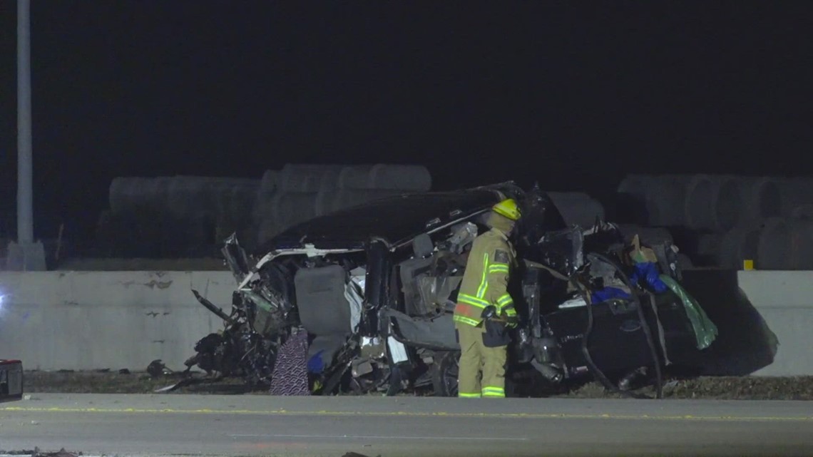One person killed in car crash in McKinney