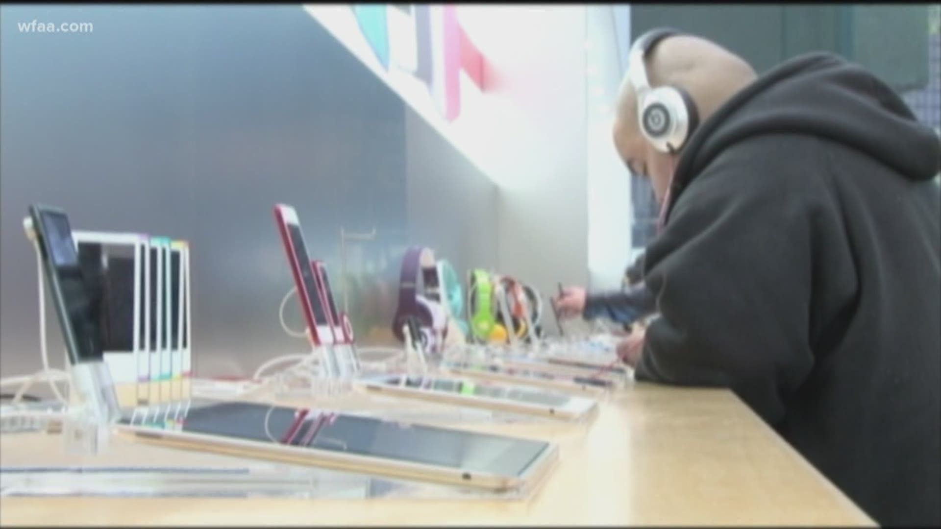 Apple Closing 2 North Texas Stores and Opening New Location In