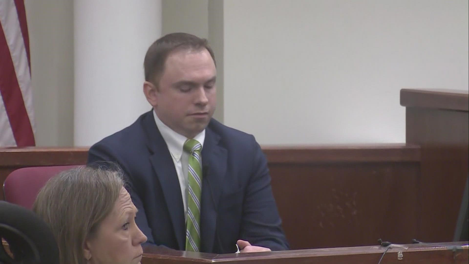 Aaron Dean Testifies In His Defense On Atatiana Jefferson's Death ...