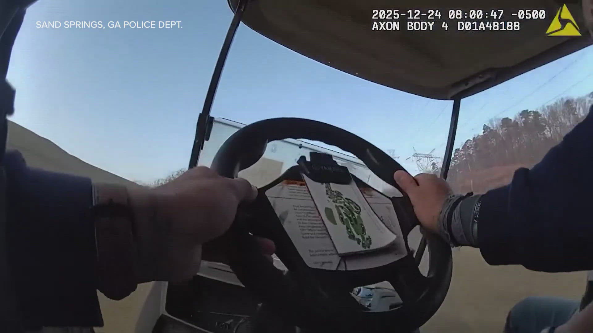 Man leads police on a chase while driving a golf cart | wfaa.com