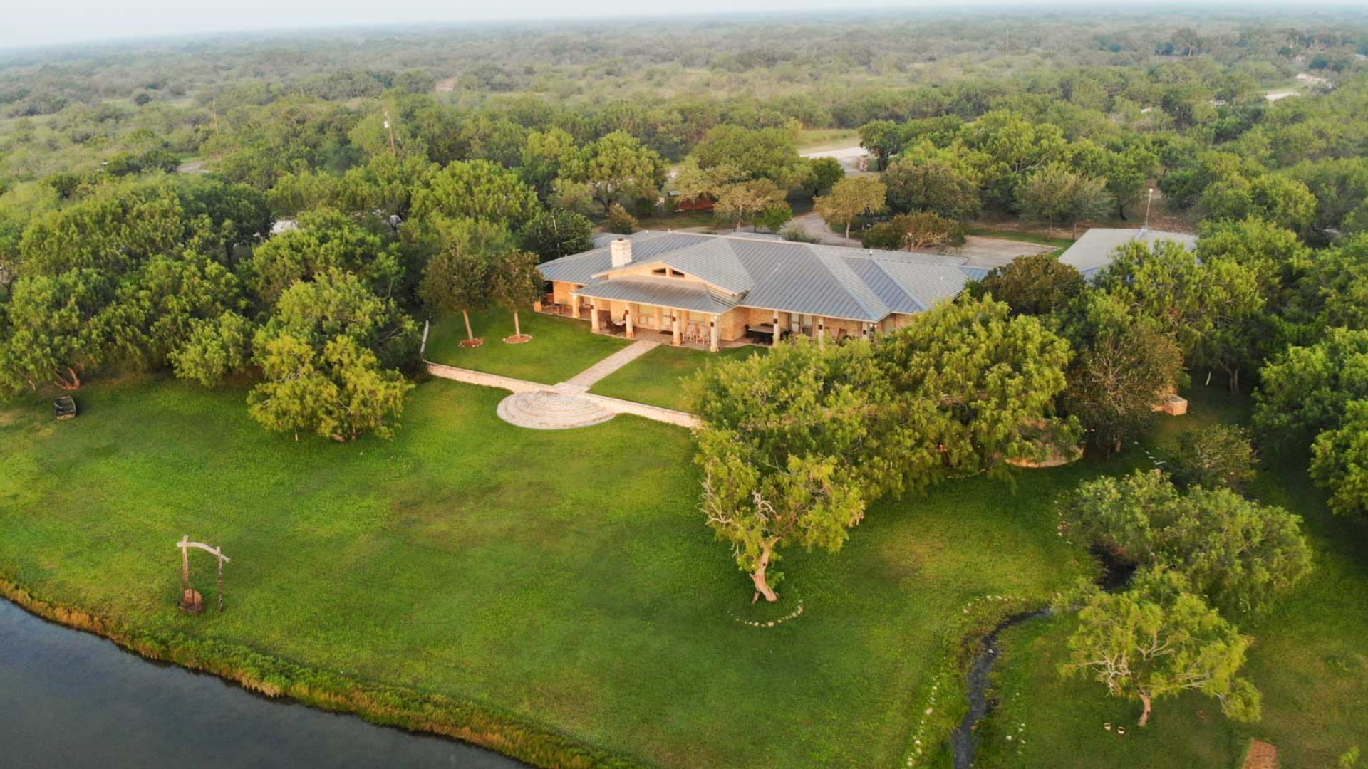 Over 2,000-acre El Tecolote Ranch in South Texas hits market for $7.9M ...