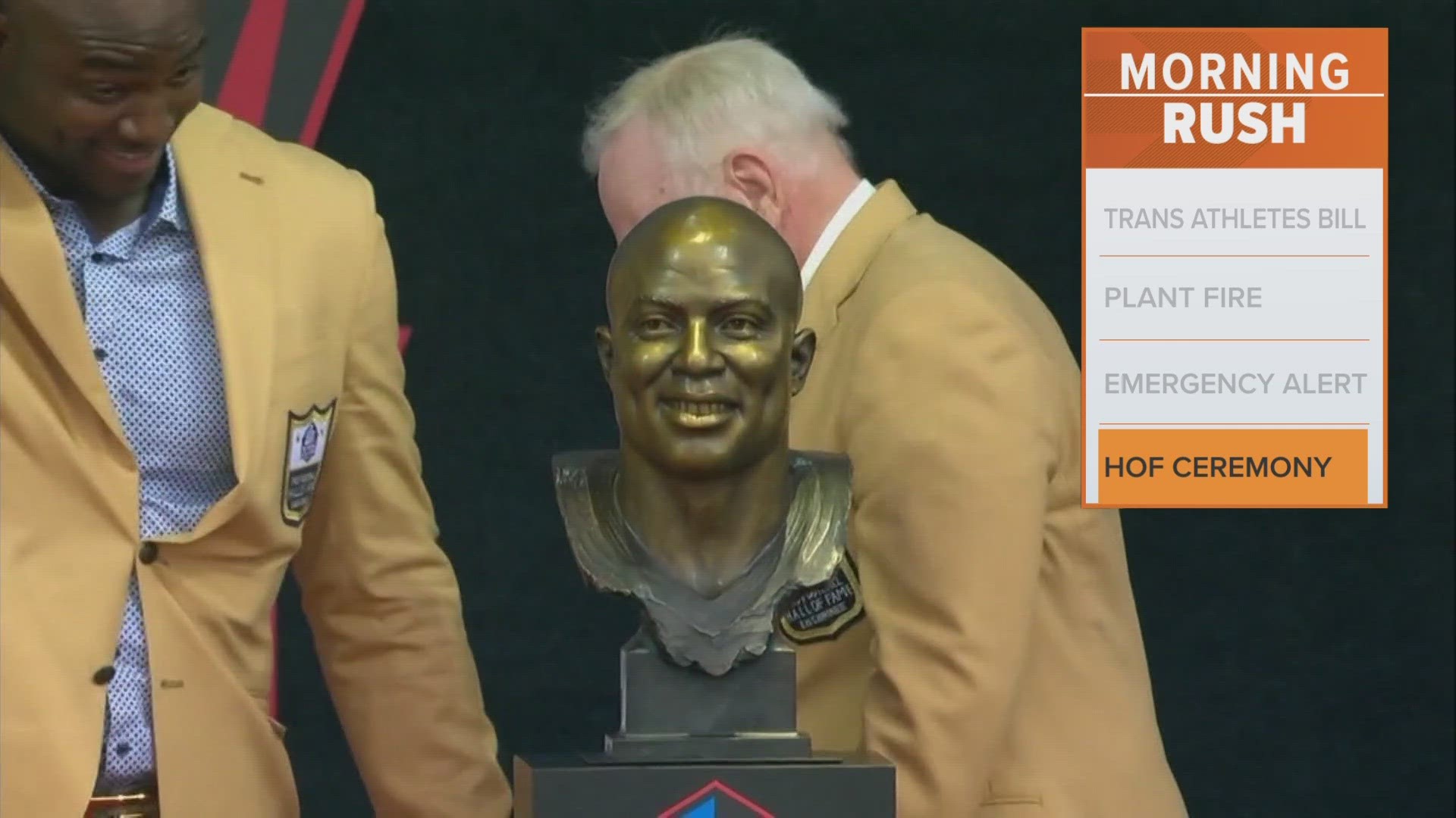 Zach Thomas, a Texas native who briefly played for the Cowboys, was inducted, too. Ware, Howley and Thomas bring Dallas' Hall of Fame representatives to 32.