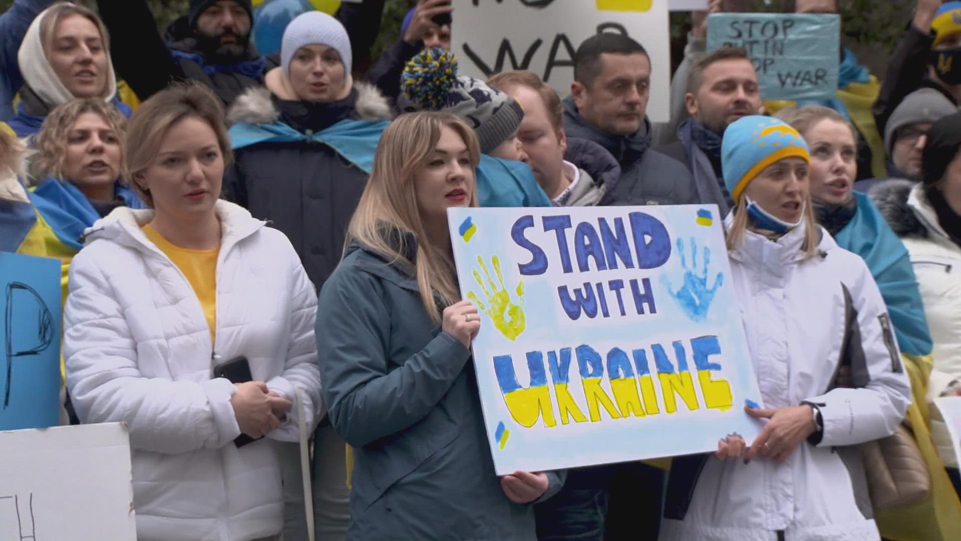 The Ukrainian citizens don't have a voice right now': Rallies for Ukraine  span across North Texas 
