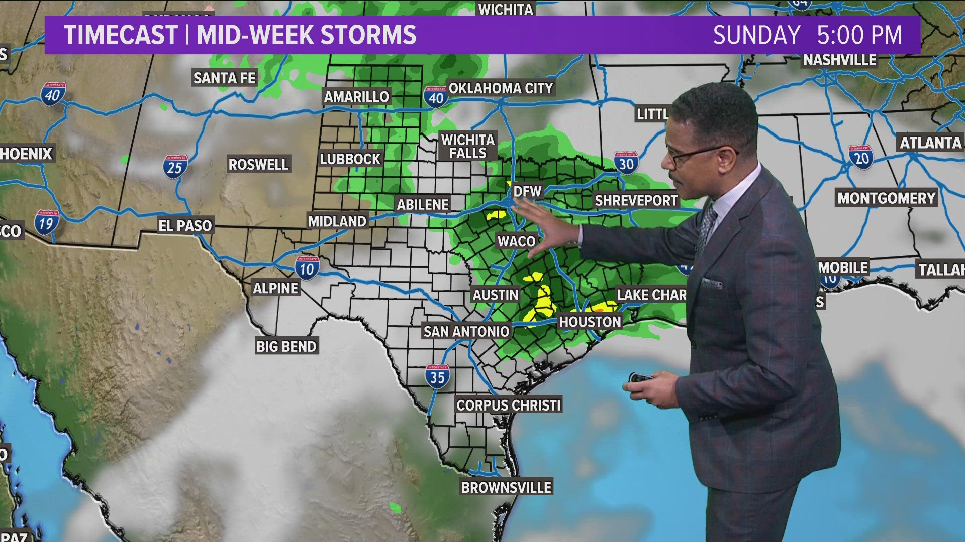 Greg Fields has a look at the weekend rain forecast for North Texas.