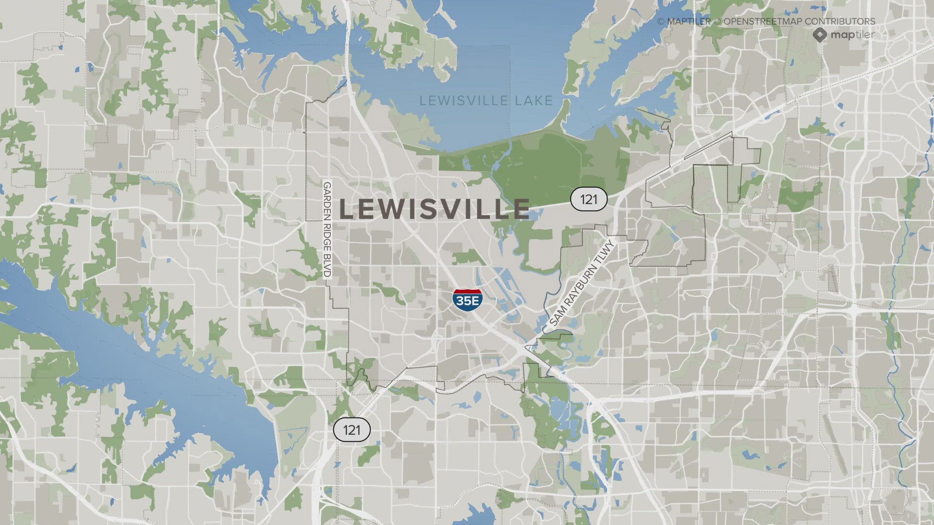 A water line break prompted the City of Lewisville to issue a boil water notice Sunday, affecting residents in the middle of the city, officials said.