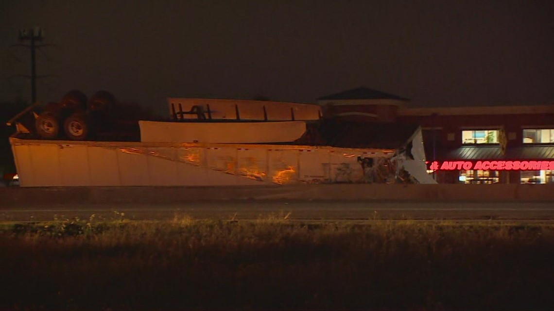 Arlington I20 crash 18wheeler shuts down westbound lanes