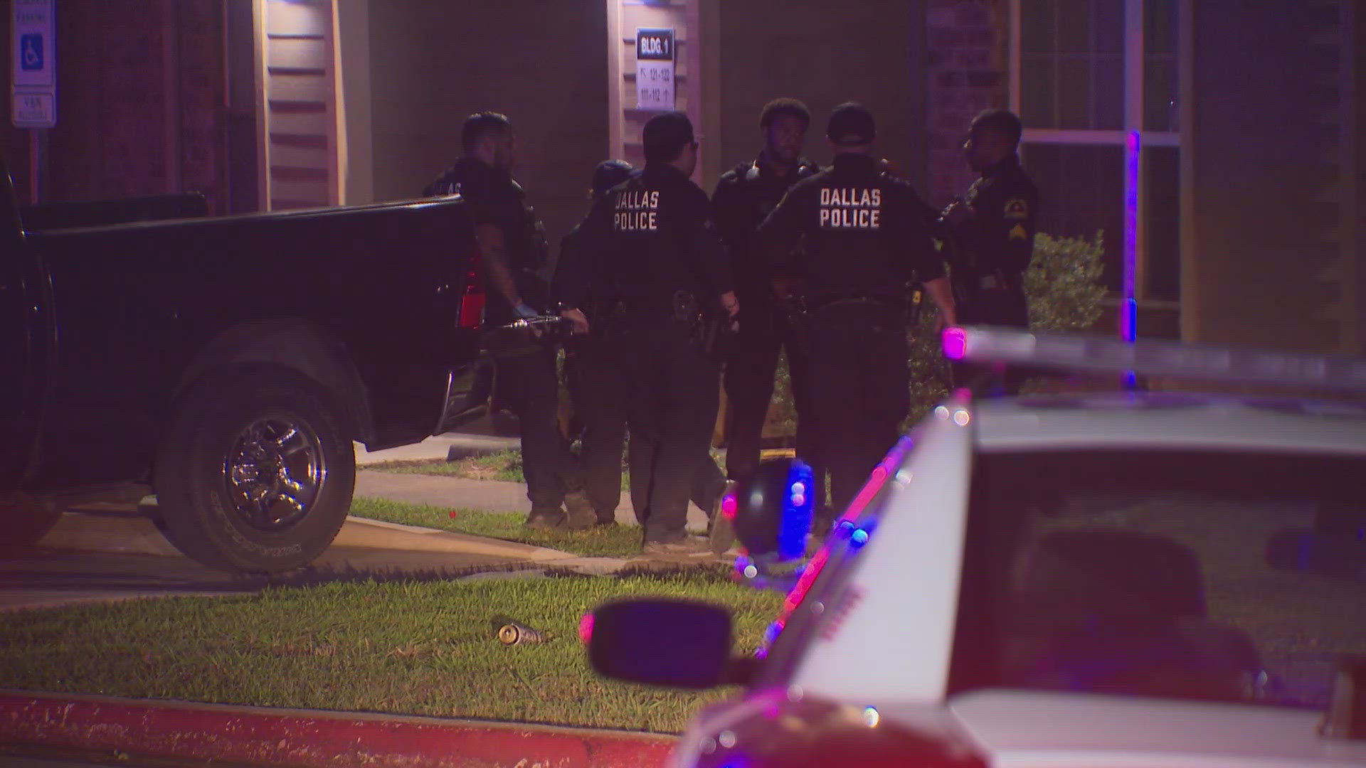 Dallas: 1 killed, 1 injured in overnight shooting, police say | wfaa.com