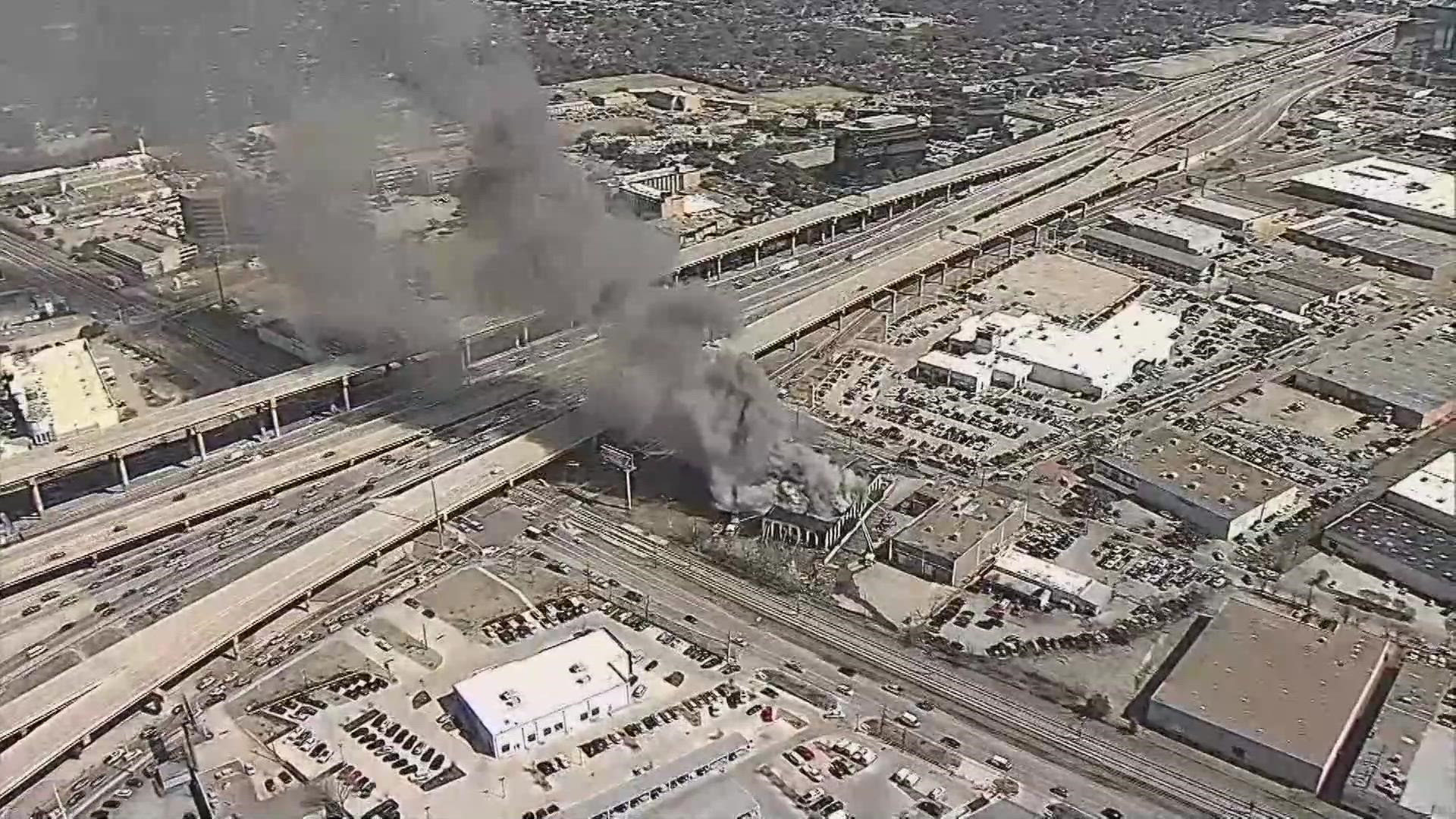 Firefighters fight off flames at vacant Zone d Erotica in Dallas