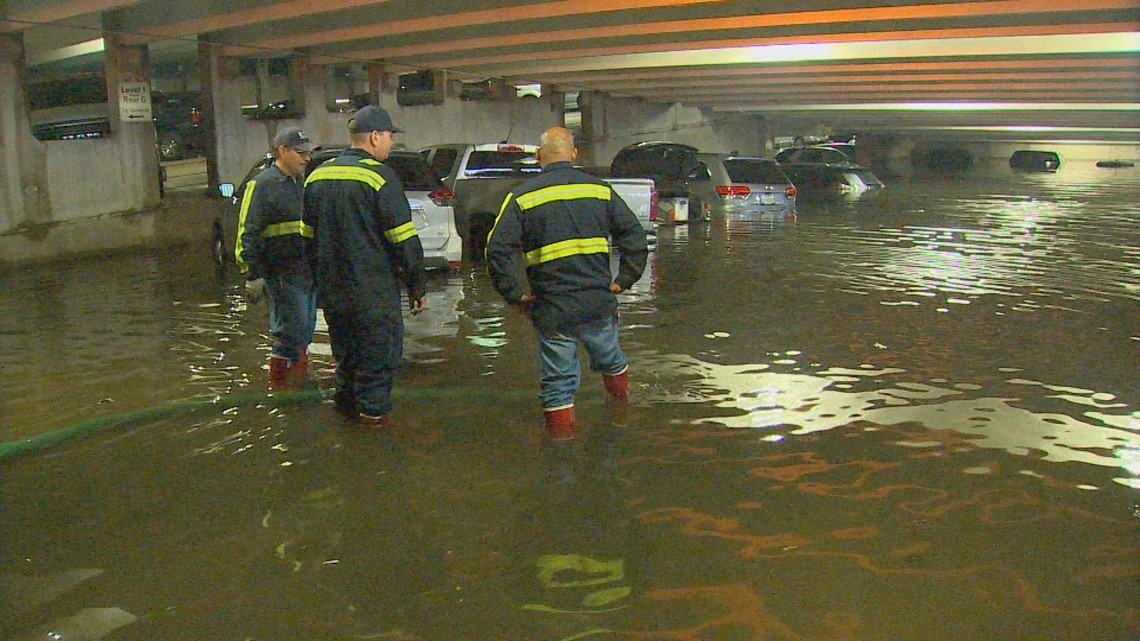 Flooding Leaves Vehicles Underwater At Dallas Love Field Parking Garage ...