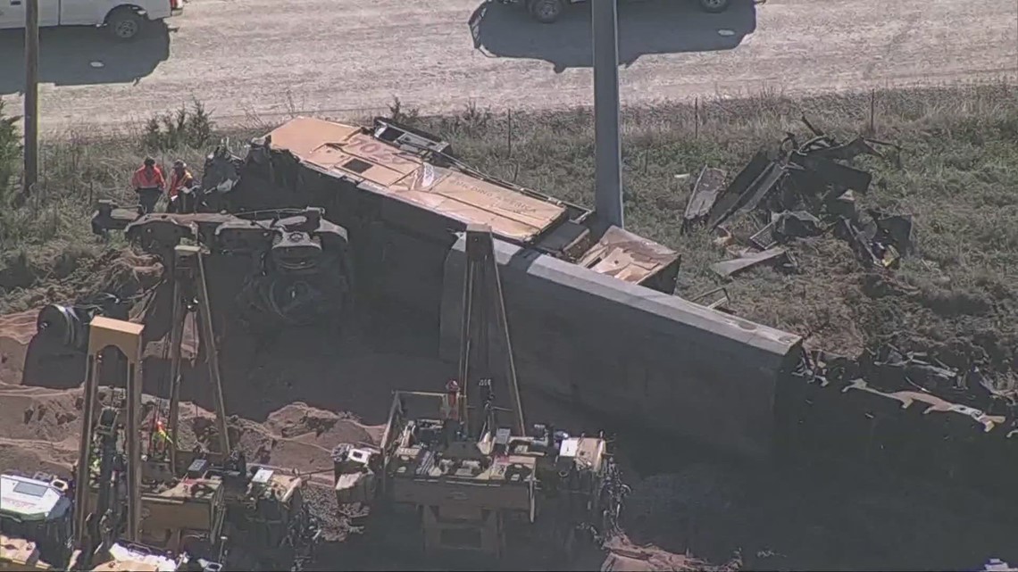 Wise County, Texas train derailment Two injured in collision