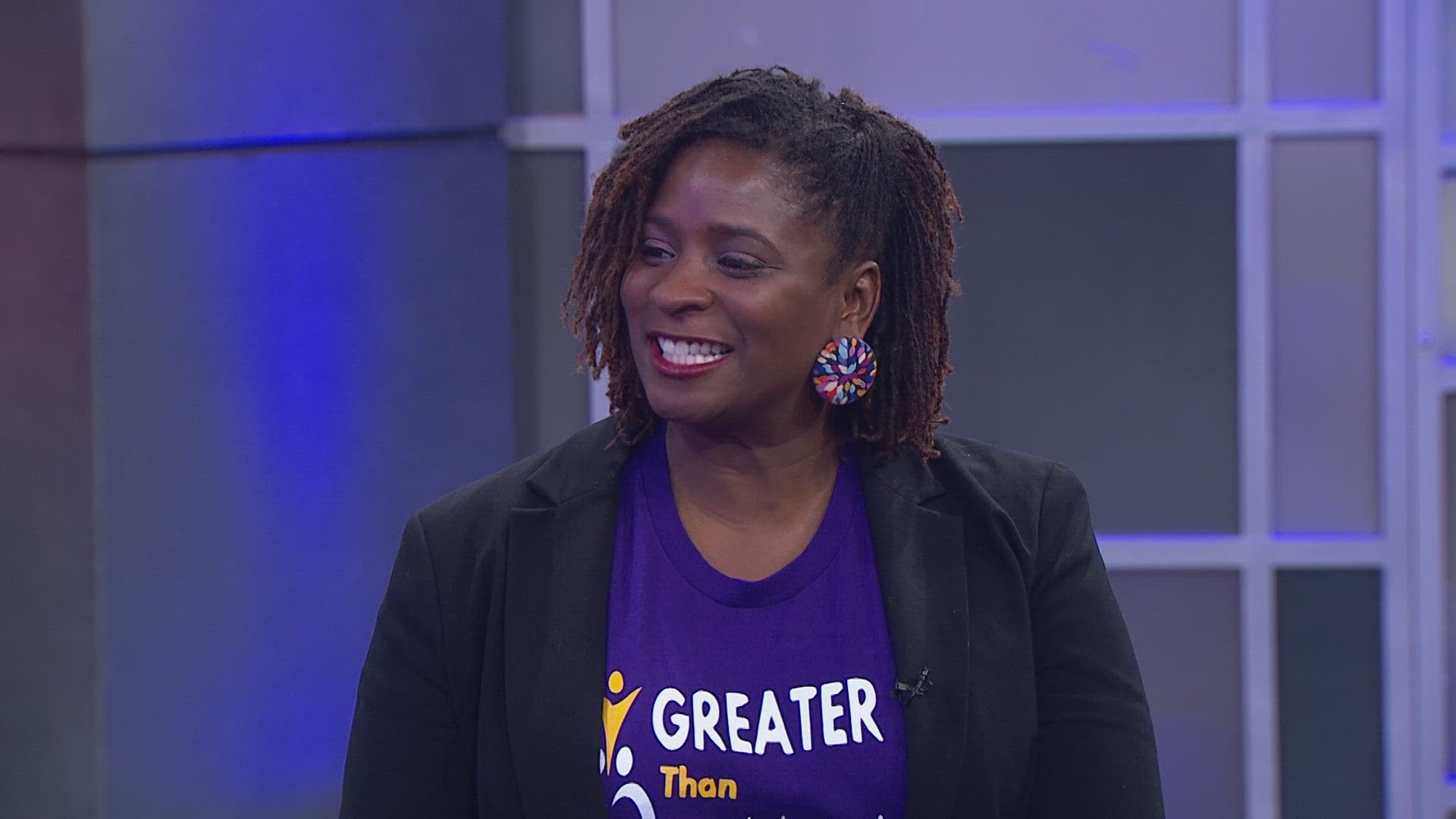 Dr. Crystal Ward, founder of Greater Than Expectations, Inc., joins WFAA Midday to explain how her organization will help foster children have a smooth school year.