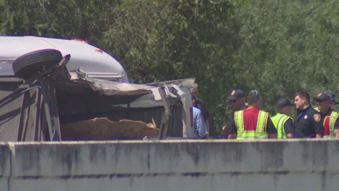 4 dead, several injured in a San Antonio crash involving a bus and a stolen Camaro