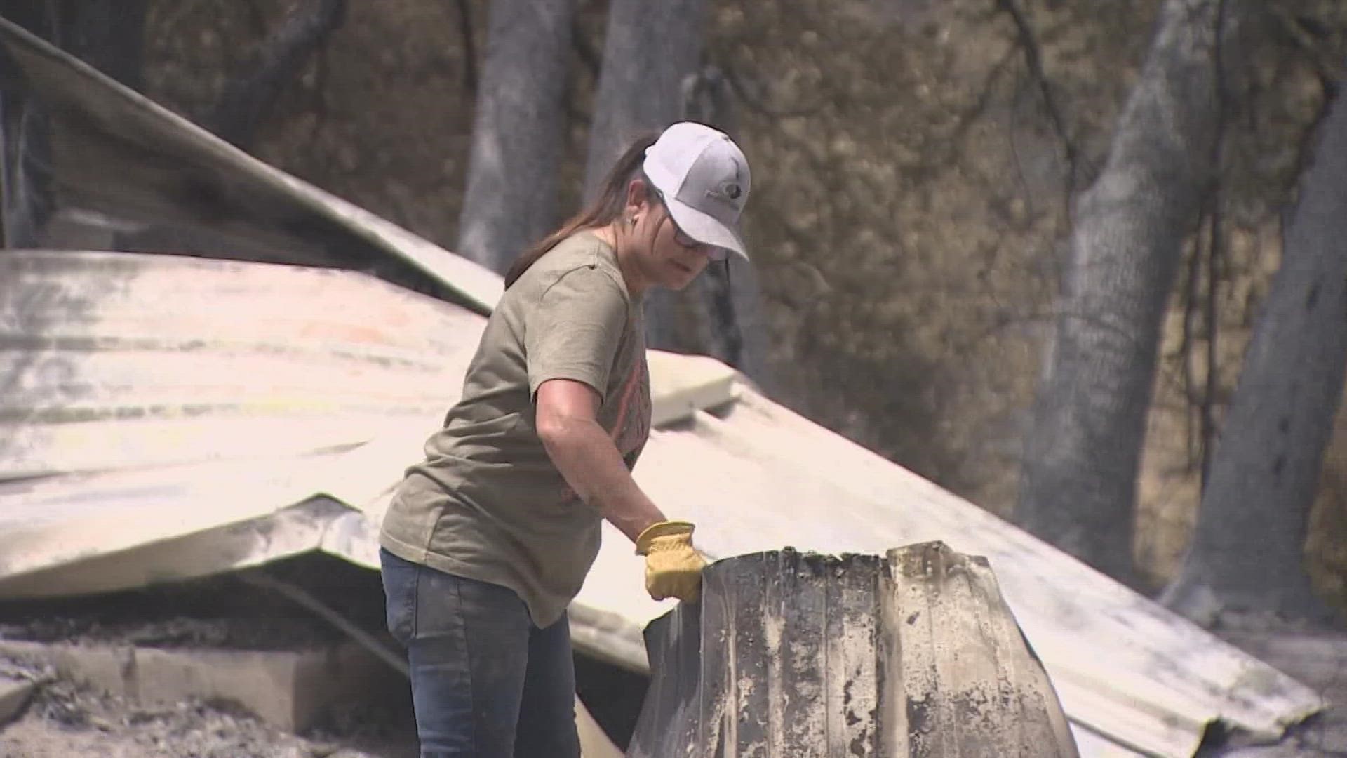 Glen Rose resident Carolyn Bybee was getting ready to tend to her yard when police knocked on her door.