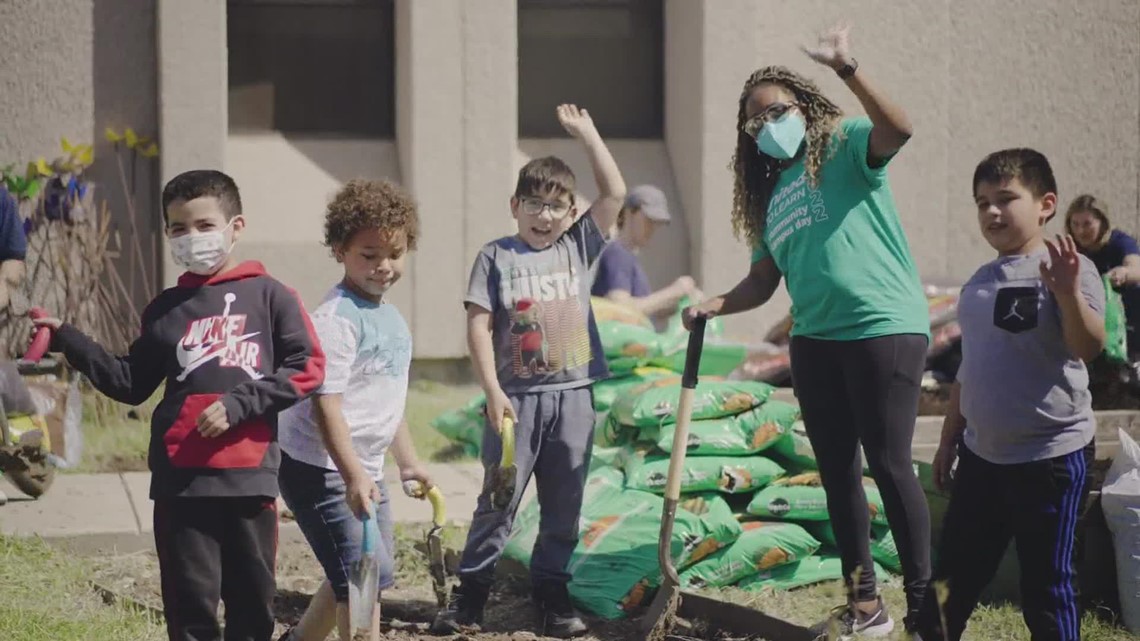 United To Learn Developing High School Student Leaders Wfaa united-to-learn-developing-high-school-student-leaders-wfaa