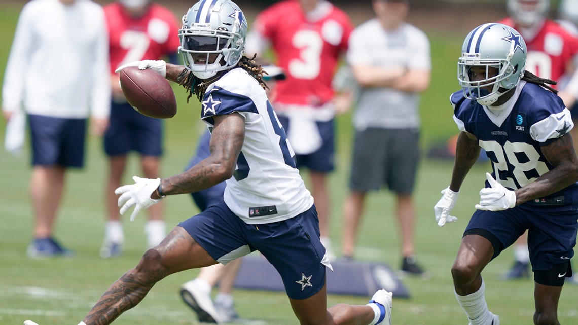 Dallas Cowboys offensive tackle Josh Ball (75) participates in drills at  the NFL football team's practice facility in Oxnard, Calif. Wednesday, Aug.  3, 2022. (AP Photo/Ashley Landis Stock Photo - Alamy