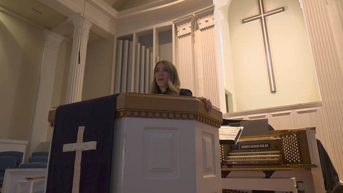 Dallas Baptist pastor makes history as church's first woman to become reverend