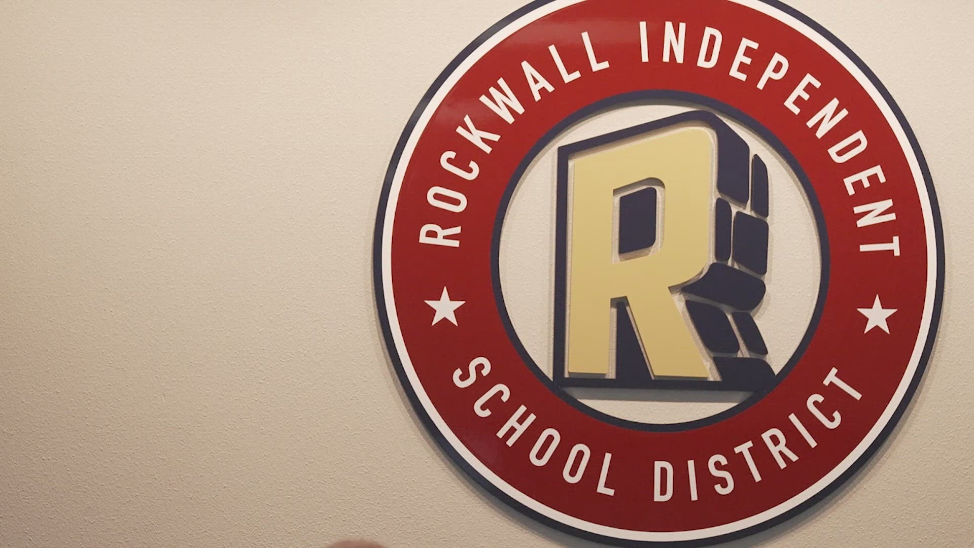 School board member Grant DuBois called the display a hateful act that does not reflect the values of Rockwall ISD.