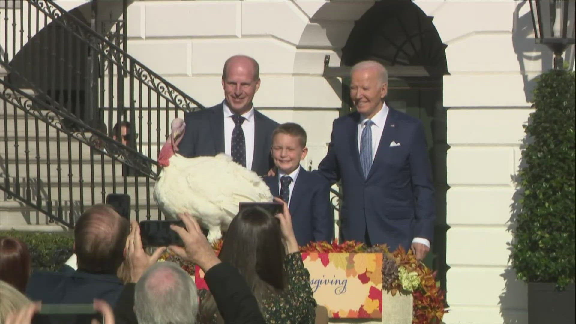 The pair of turkeys are Biden's last Thanksgiving pardons.

