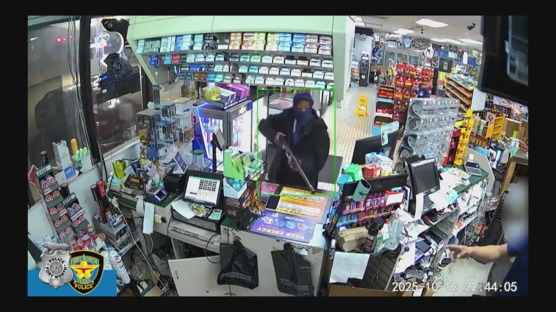 Fort Worth police are searching for two men accused of robbing a gas ...
