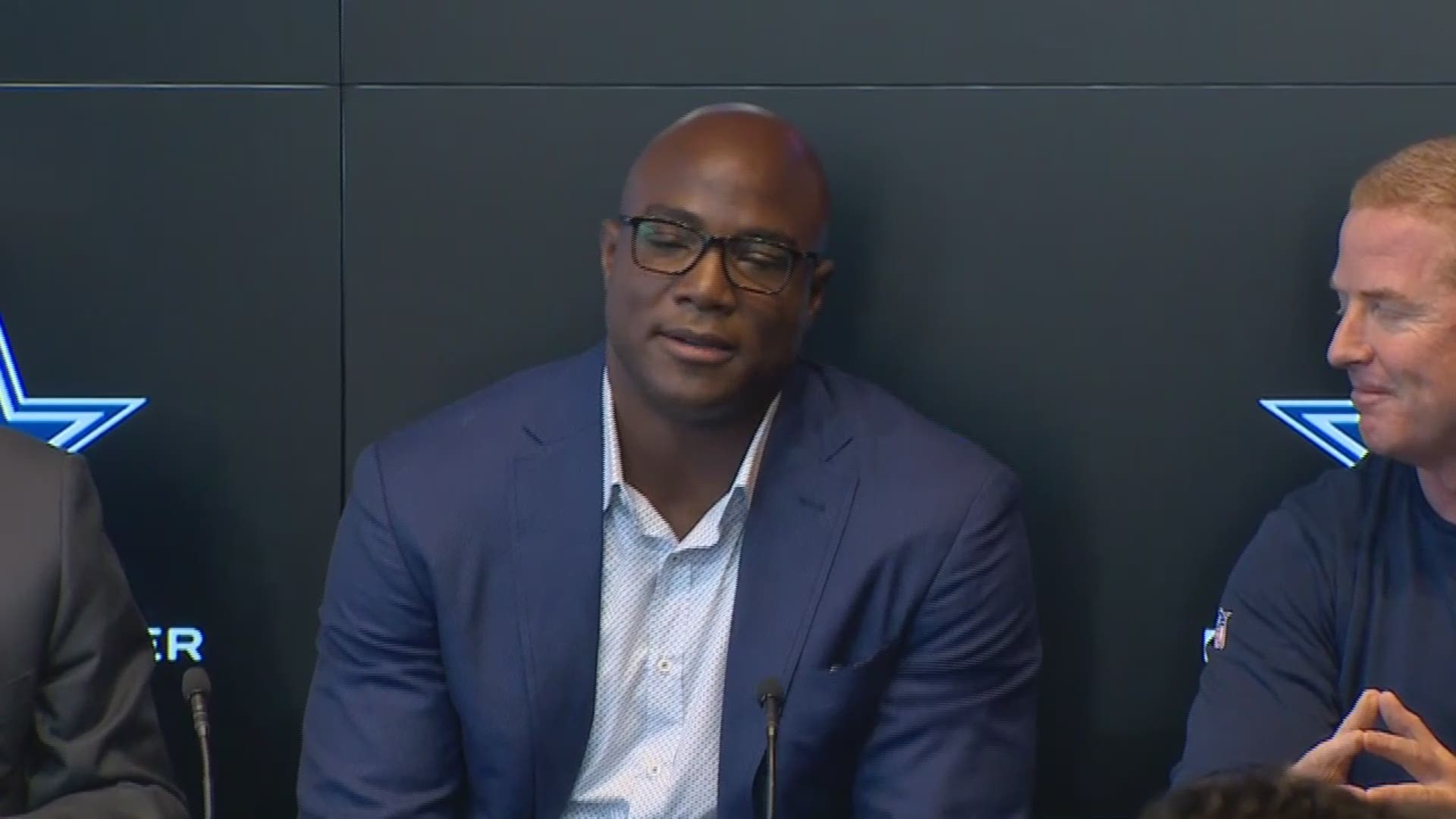 DeMarcus Ware signs contract to retire as a member of the Cowboys