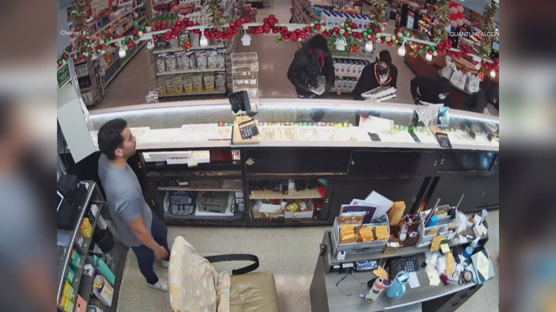 Suspects accused of stealing $600K of jewelry from Dallas supermarket ...
