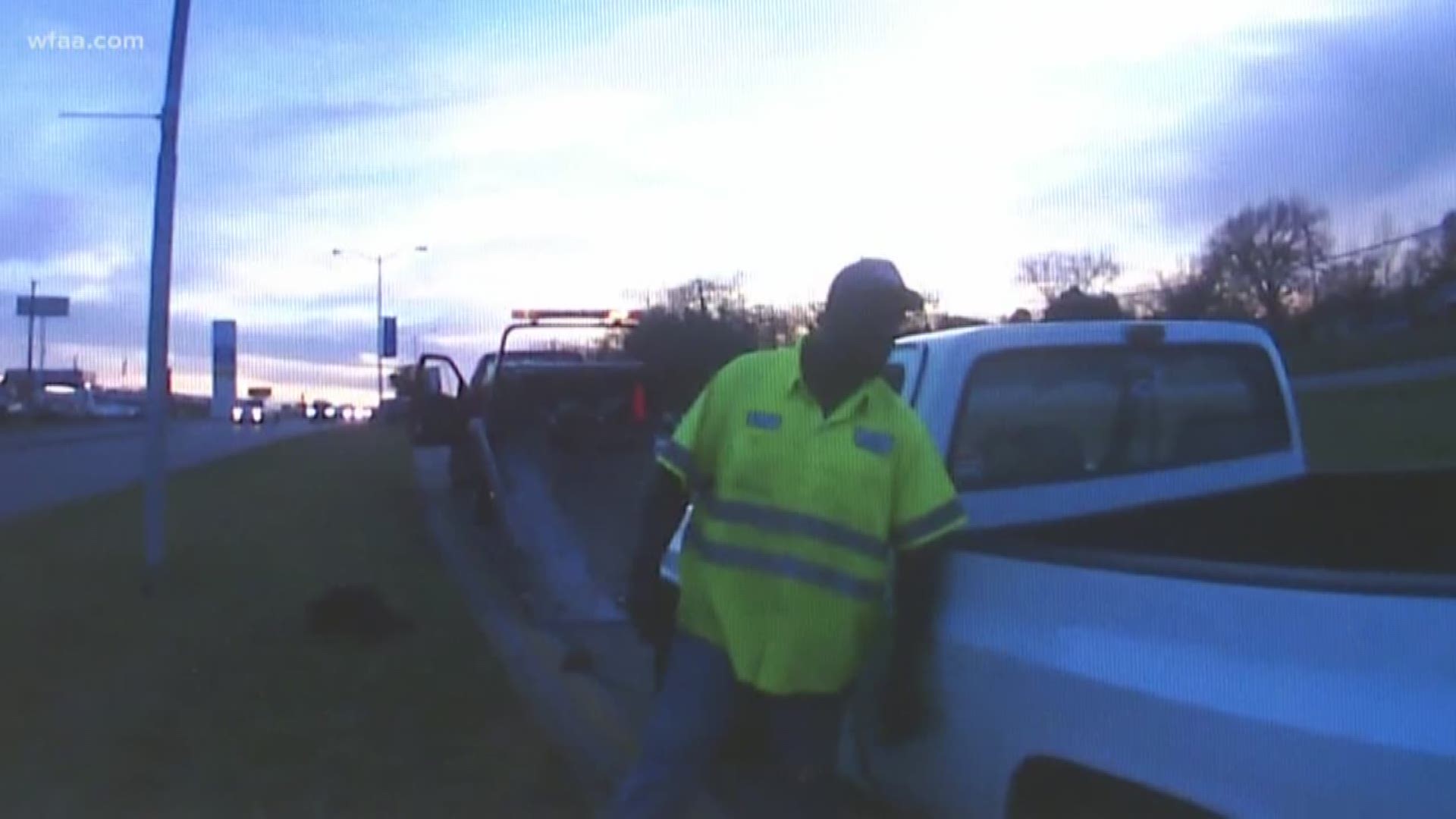 His truck broke down on Valentine's Day. Then a police officer stepped in to help.