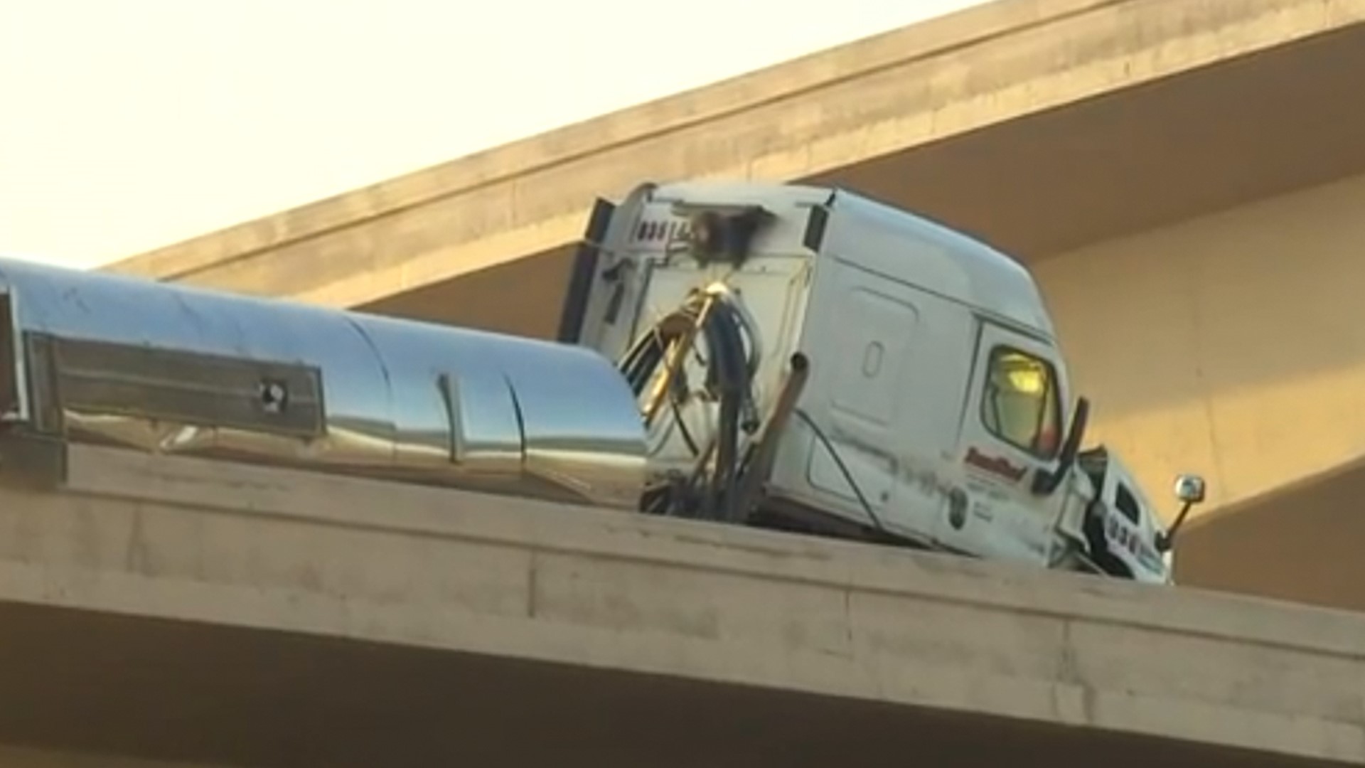 All Lanes Reopened At US 75, I-635 After Overturned Tanker Caused ...