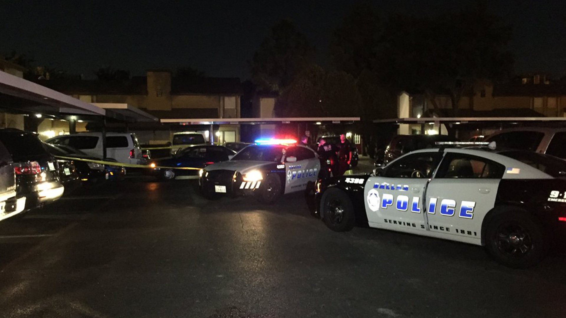 Dallas police investigating deadly shooting at apartment complex