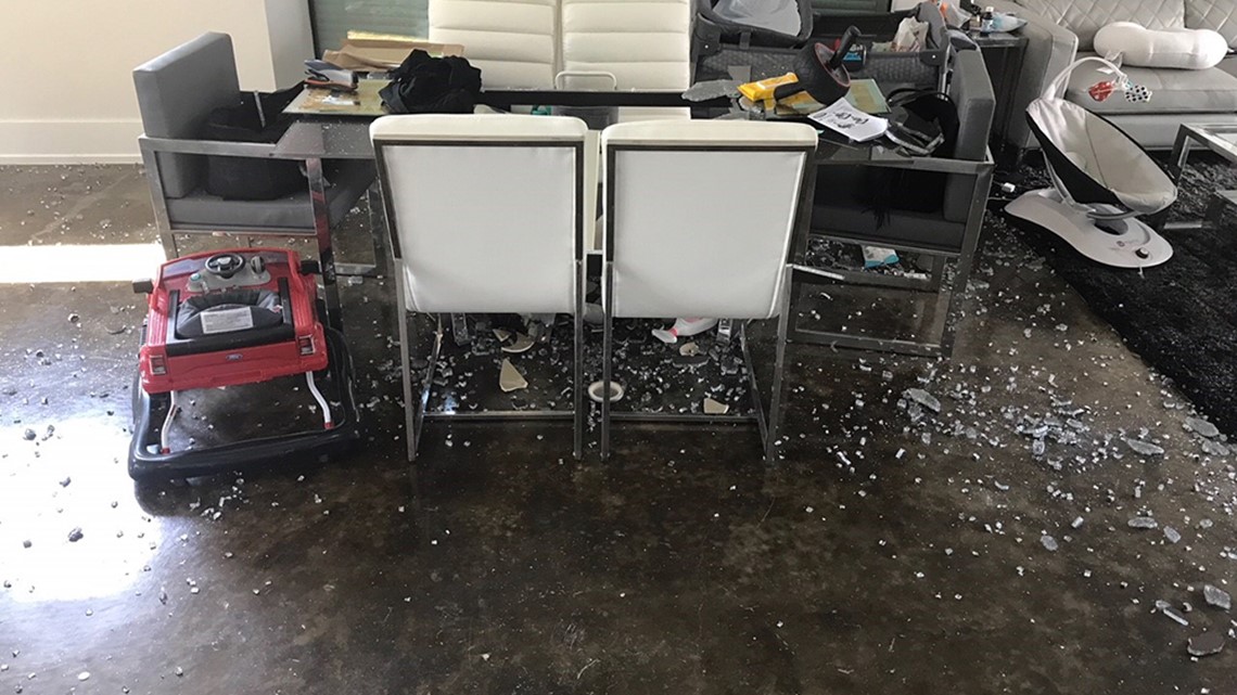 Video Houston Family S Glass Table Explodes Without Warning