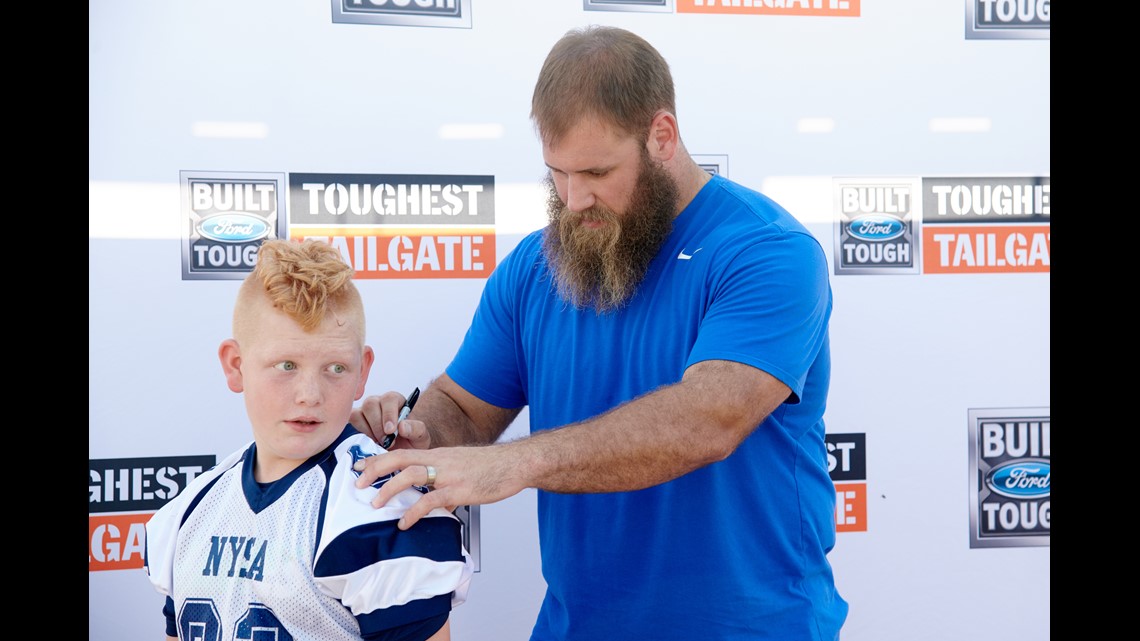 Why Jason Witten, Travis Frederick will have slightly swaggier