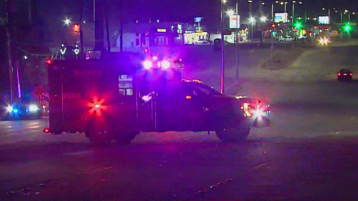 5 shot, 3 dead in Dallas shooting Latest from the scene