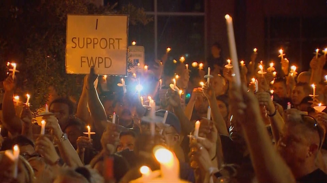 Hundreds show support at candlelight vigil for fallen Fort Worth ...