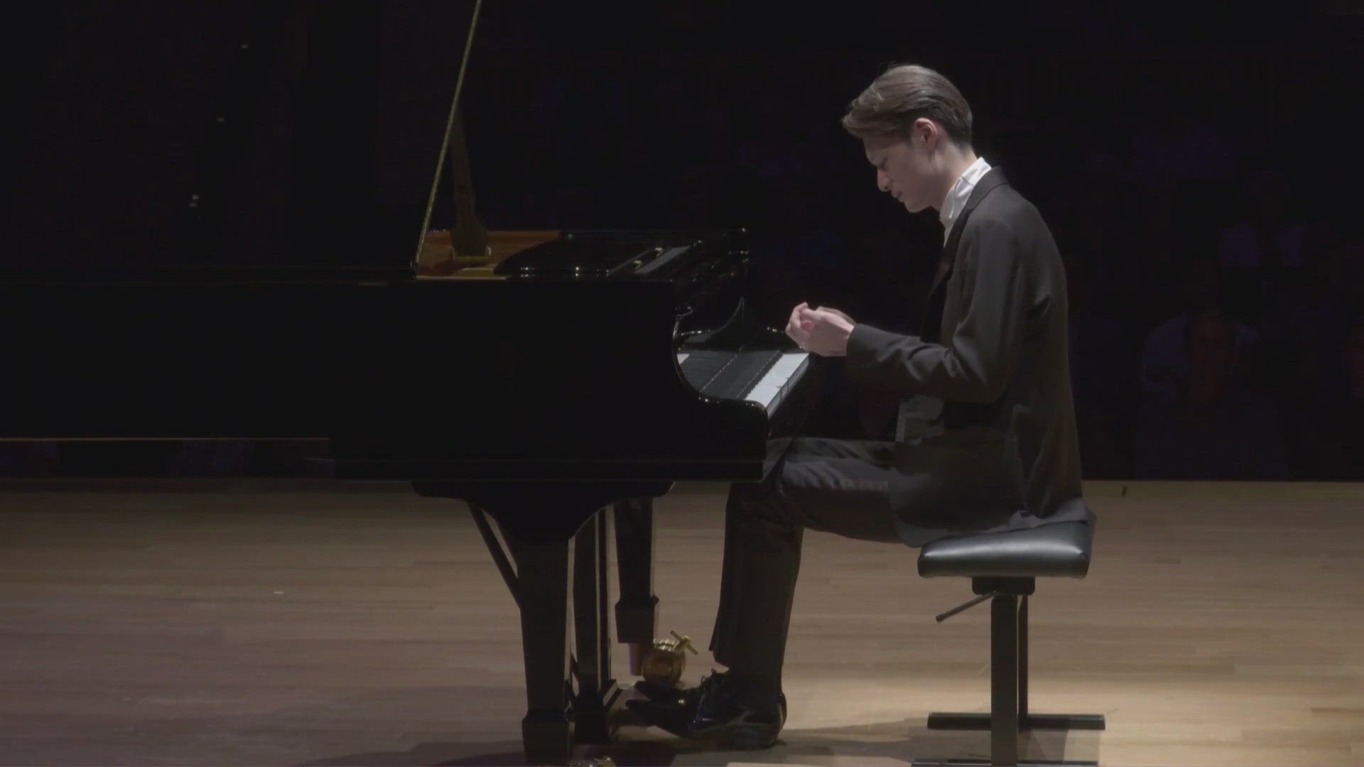 Xiaofu Ju, 25, of China, left the stage after not performing in quarterfinal recitals Saturday. The competition continues with 17 quarterfinalists, officials said.