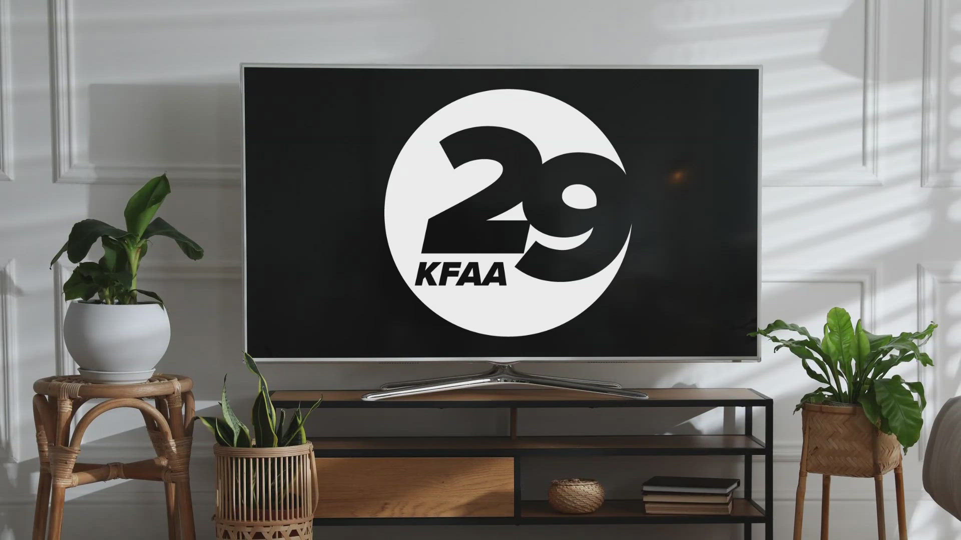 Channel 29 in Dallas-Fort Worth has officially become KFAA 29 — and it's where you can watch 70 Dallas Mavericks games for free this season.