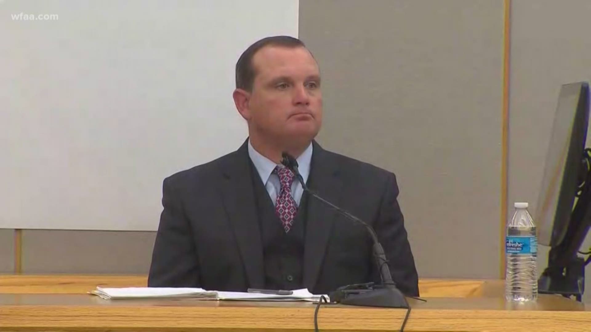 A Mesquite police detective testified he believed a fired officer was justified when he shot a man twice in the back, but another expert said the shooting was "unreasonable."