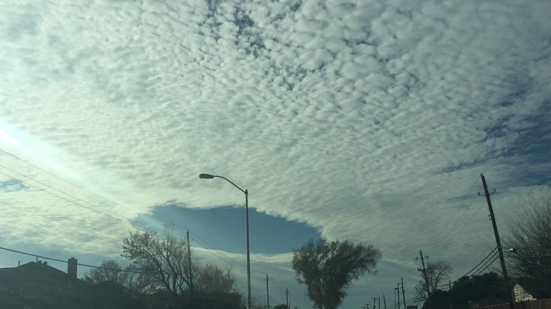 DFW weather Hole punch clouds, explained